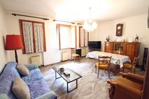  CASA SINGOLA SU UNICO PIANO in Vendita