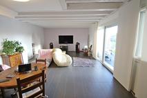 CASA SINGOLA CON 1250 MQ DI GIARDINO in Vendita