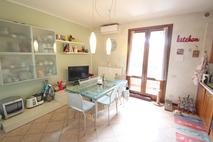  APPARTAMENTO DUE CAMERE AL PRIMO PIANO in Vendita