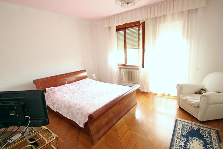  id.5306245