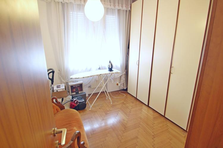  id.5306244